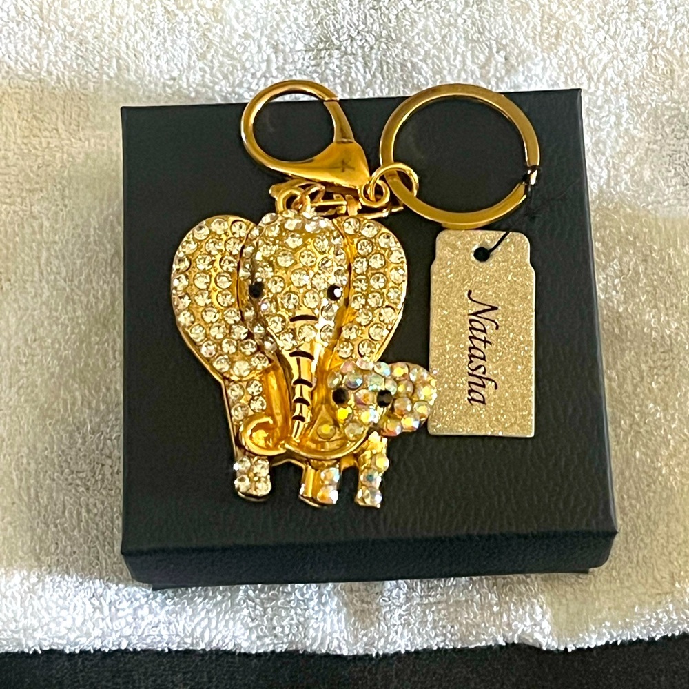 Natasha mama and baby elephant keychain
